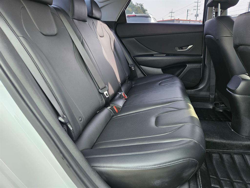 HYUNDAI Avante 2021 Blanco - Importación desde Corea - HF Imports Iquique - Foto 13