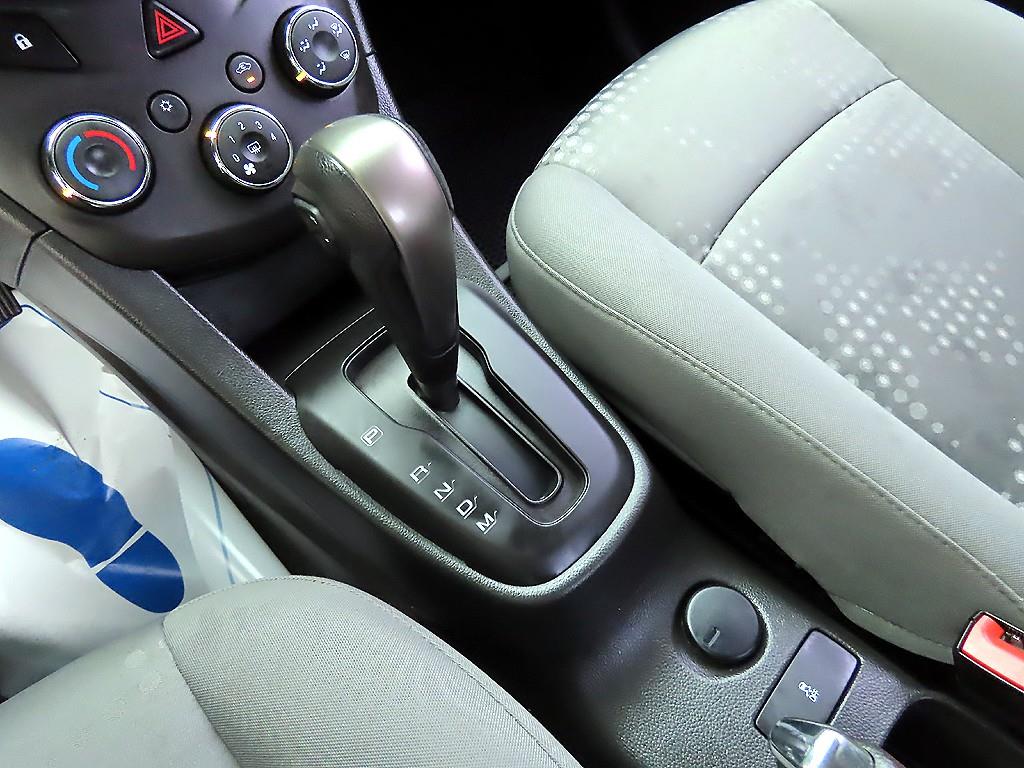 Chevrolet Abeo - Vista 10