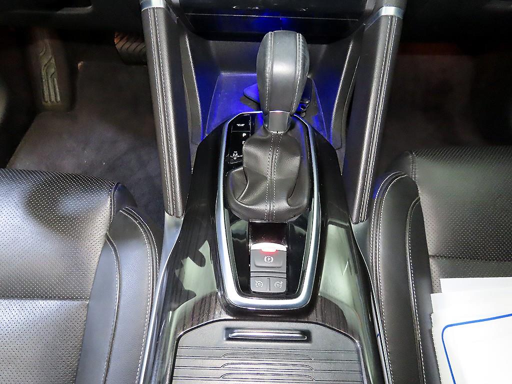 SAMSUNG QM6 - Vista 12