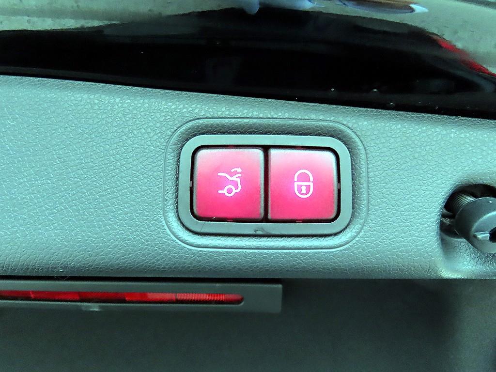 Mercedes Benz E class 2021 Negro - Importación desde Corea - HF Imports Iquique - Foto 16