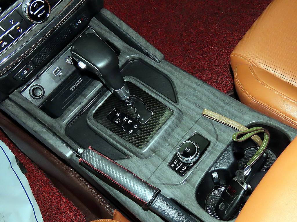 Ssangyong Rexton - Vista 12