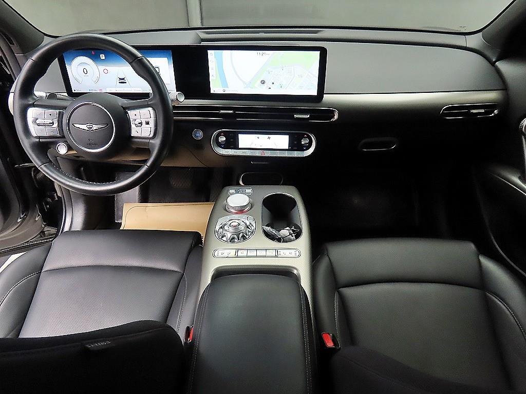 Genesis GV60 - Vista 7