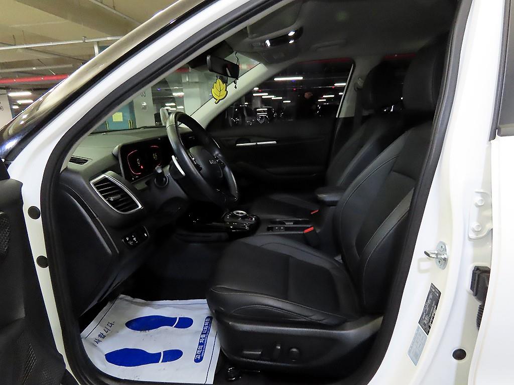 KIA Seltos - Vista 6