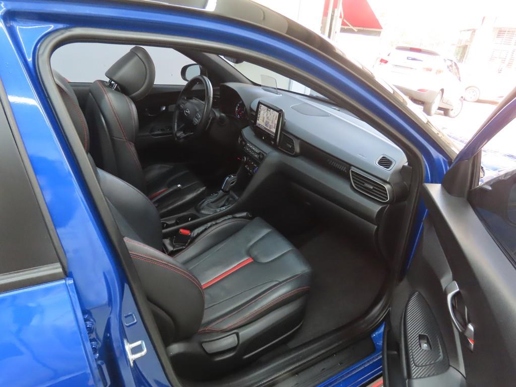 HYUNDAI Veloster - Vista 7