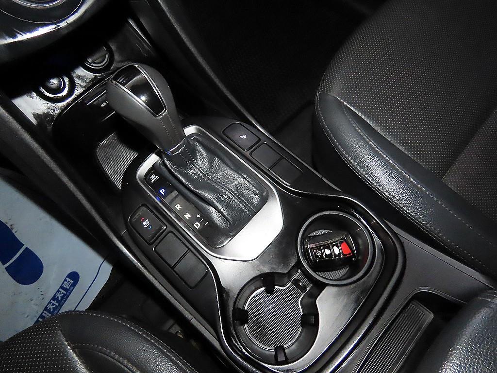 HYUNDAI Santa Fe - Vista 12