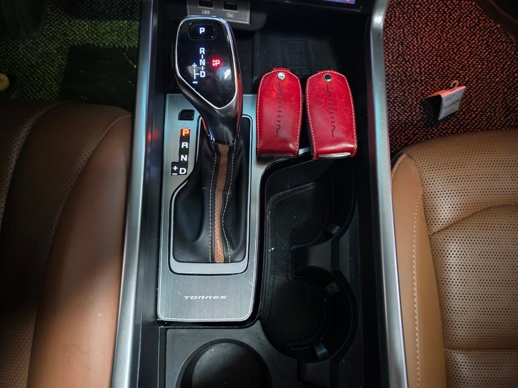 Ssangyong Torres 2023 Rojo - Importación desde Corea - HF Imports Iquique - Foto 13