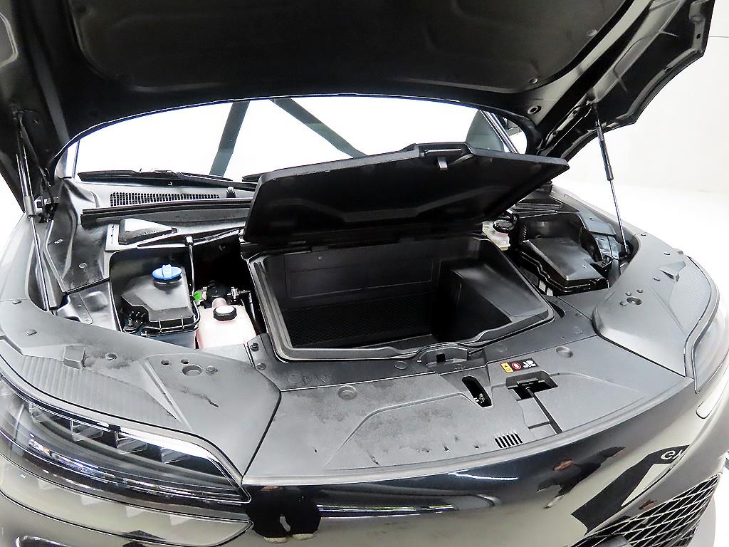 Genesis GV60 2022 Negro - Importación desde Corea - HF Imports Iquique - Foto 19