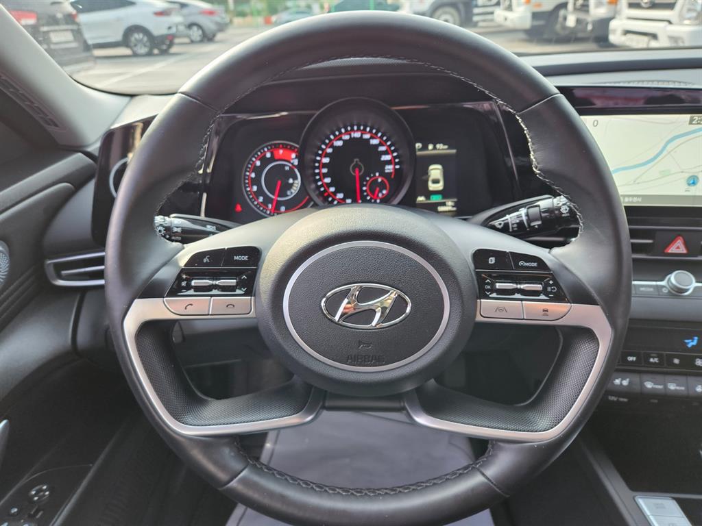 HYUNDAI Avante 2021 Blanco - Importación desde Corea - HF Imports Iquique - Foto 15