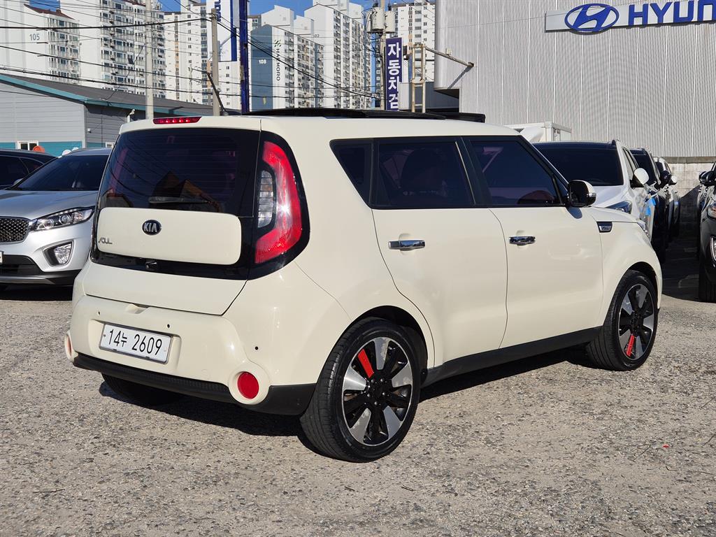 KIA Soul - Vista 4
