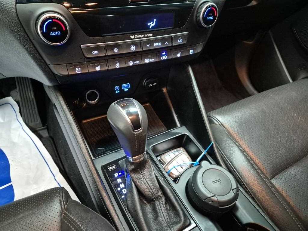 HYUNDAI Tucson - Vista 8