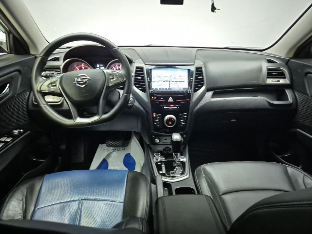 Ssangyong Tivoli - Vista 7