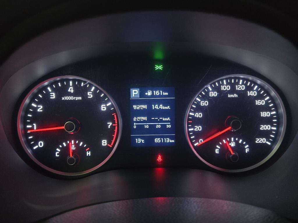 KIA Stonic - Vista 10