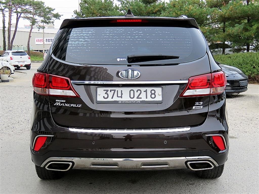 HYUNDAI Maxcruz - Vista 4