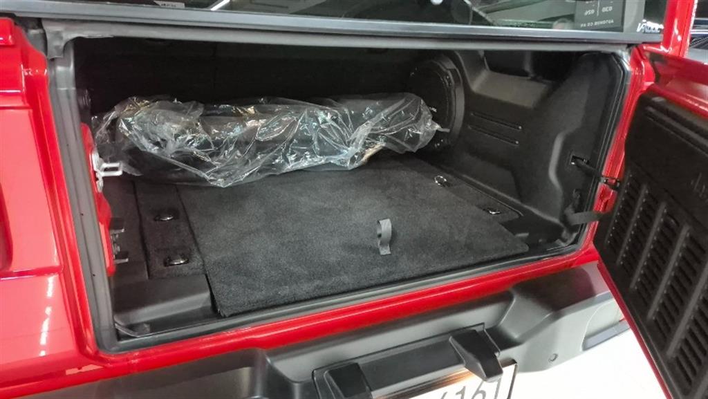 Jeep Wrangler - Vista 6