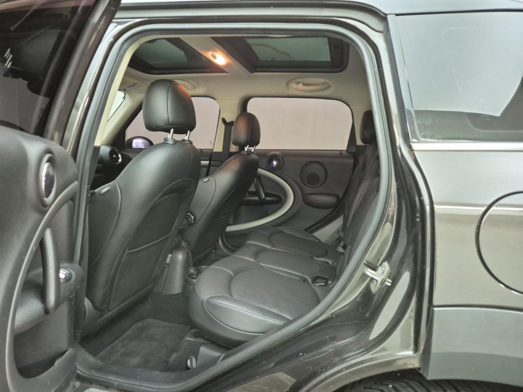 Mini Countryman - Vista 12