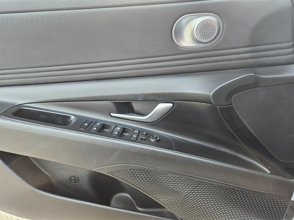 HYUNDAI Avante 2021 Blanco - Importación desde Corea - HF Imports Iquique - Foto 18