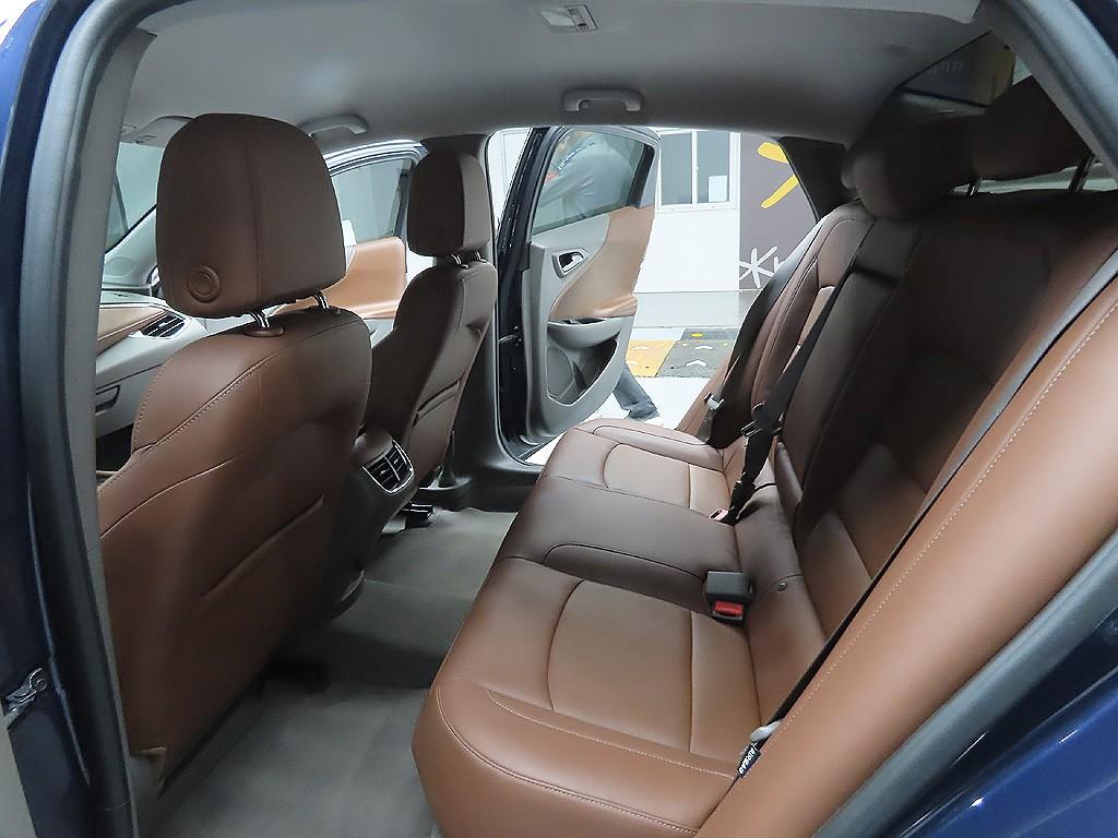 Chevrolet Malibu 2017 Azul - Importación desde Corea - HF Imports Iquique - Foto 9