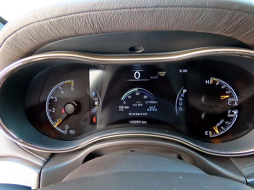 Jeep Cherokee - Vista 9