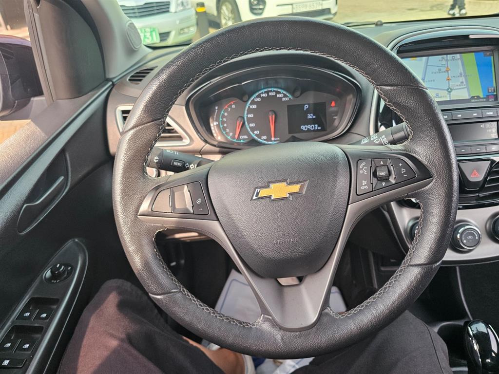 Chevrolet Spark 2020 Negro - Importación desde Corea - HF Imports Iquique - Foto 13