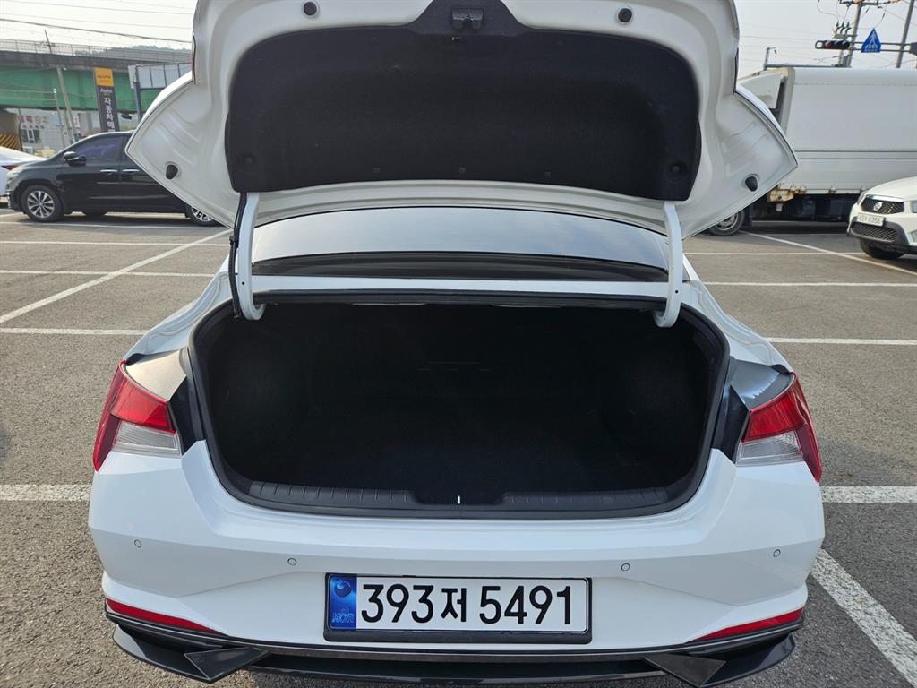 HYUNDAI Avante 2021 Blanco - Importación desde Corea - HF Imports Iquique - Foto 19