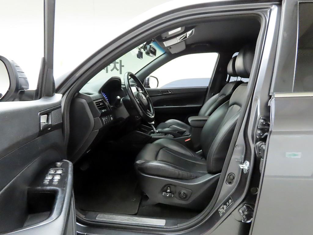 Ssangyong Rexton - Vista 7