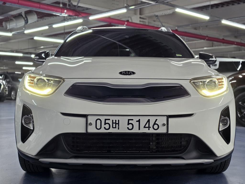 KIA Stonic - Vista 4