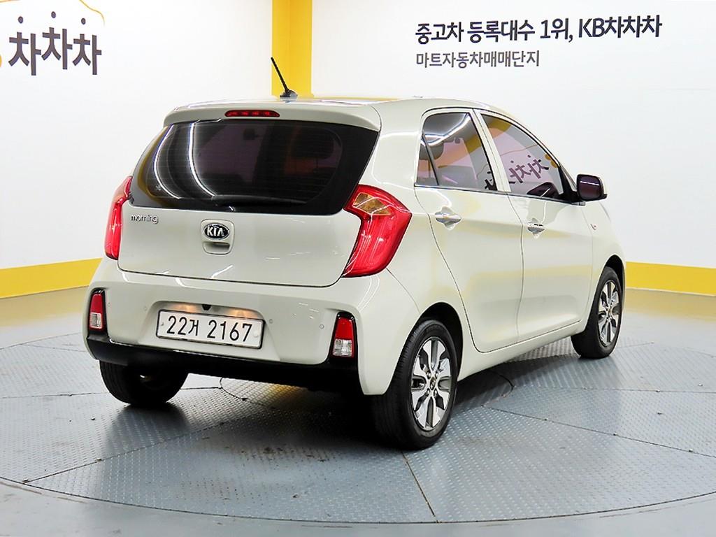 KIA Morning - Vista 4