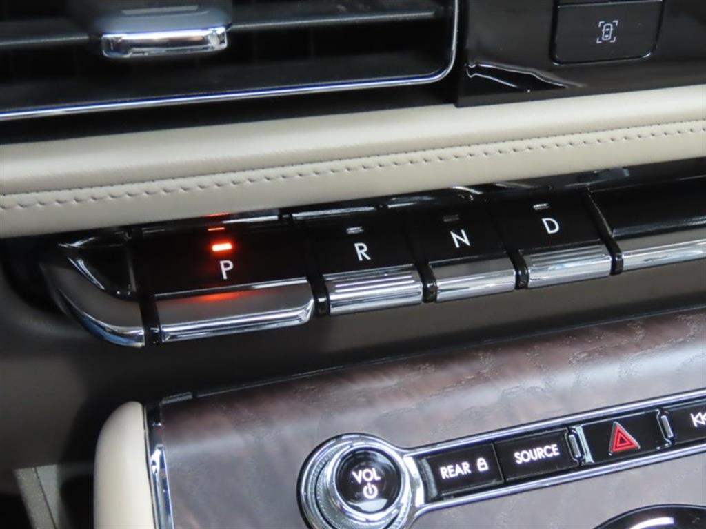 Lincoln Aviator - Vista 11