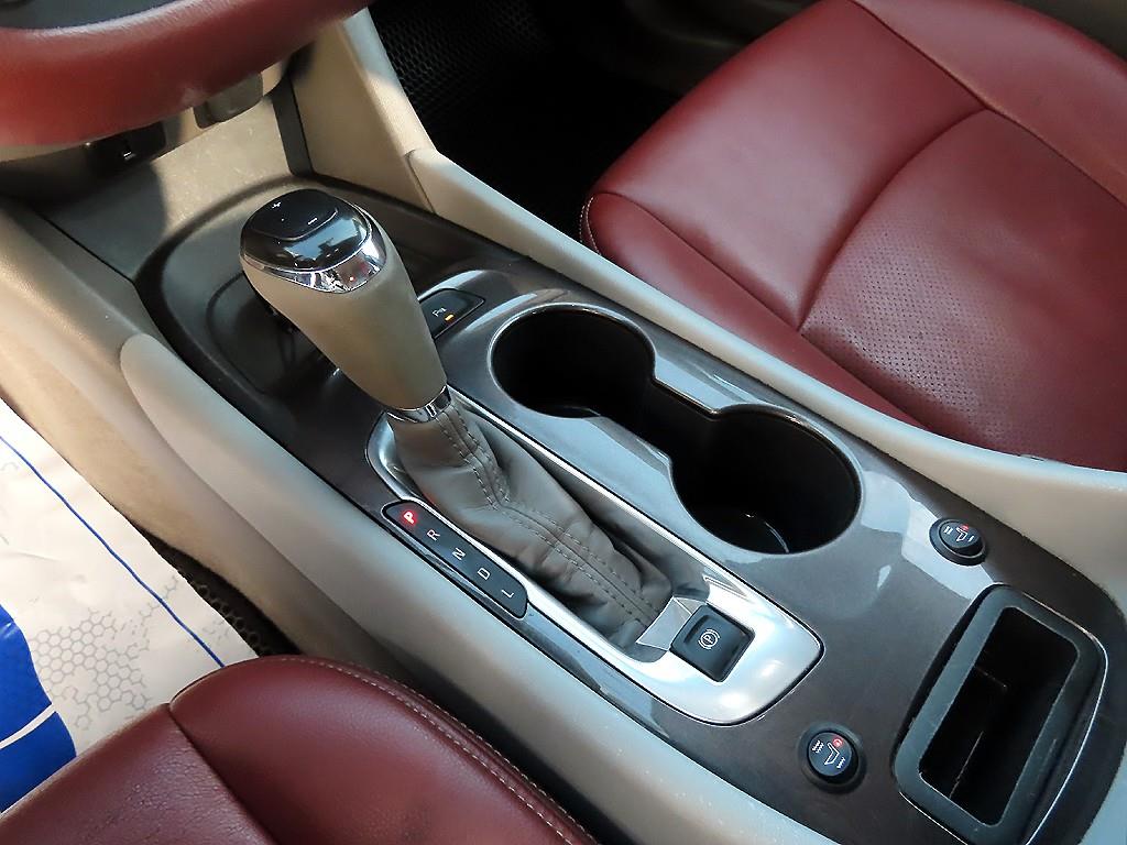 Chevrolet Malibu - Vista 10