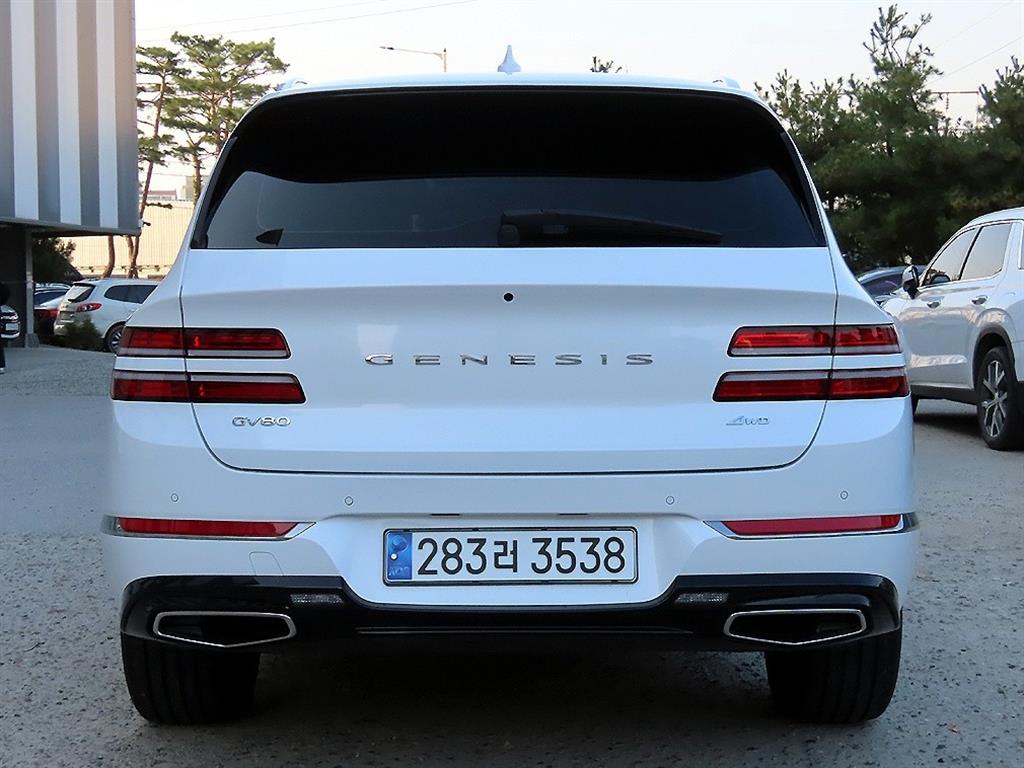 Genesis GV80 - Vista 4