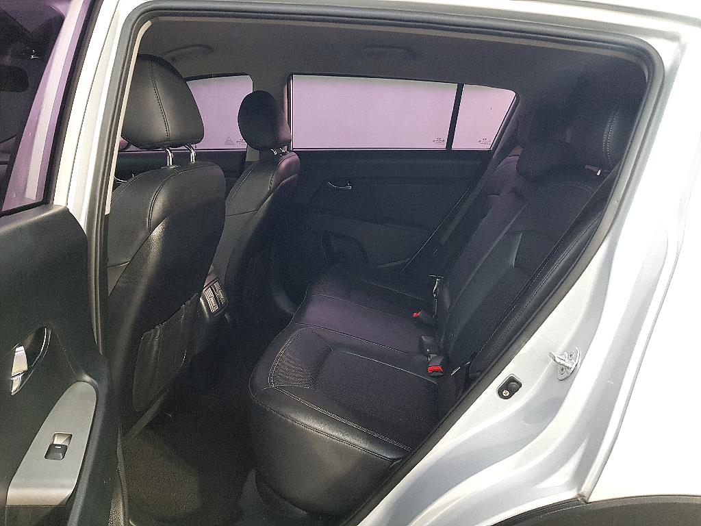 KIA Sportage - Vista 9