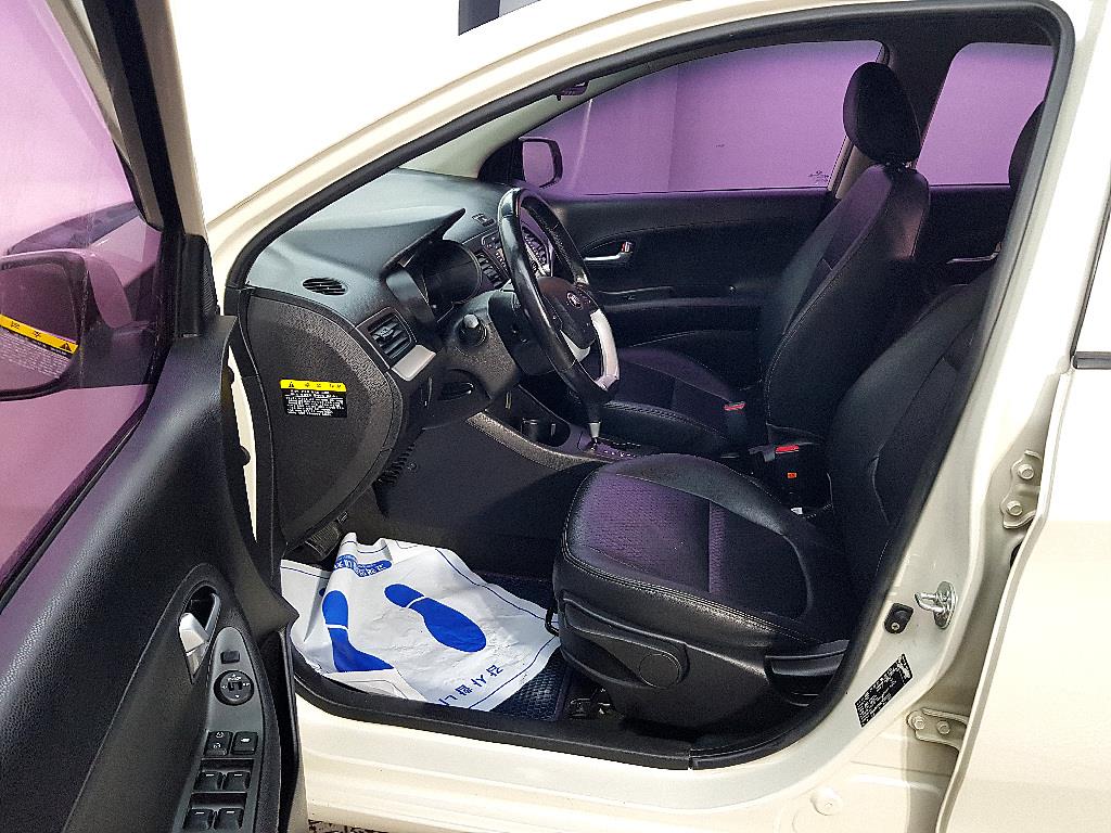 KIA Morning - Vista 8