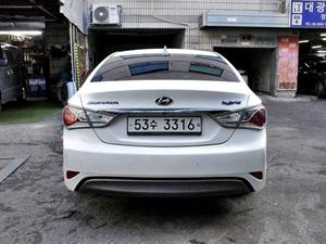 HYUNDAI Sonata - Vista 6