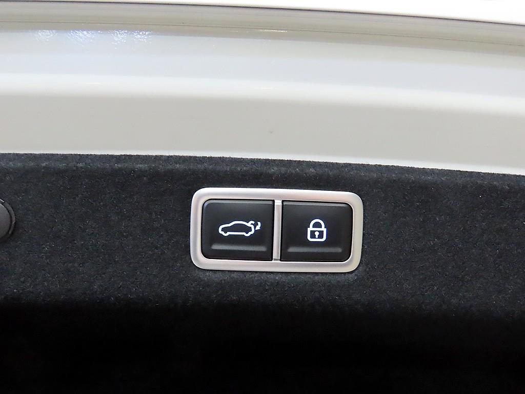 HYUNDAI Grandeur 2023 Blanco - Importación desde Corea - HF Imports Iquique - Foto 16