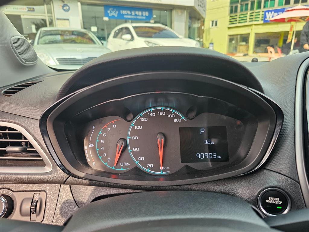 Chevrolet Spark 2020 Negro - Importación desde Corea - HF Imports Iquique - Foto 14