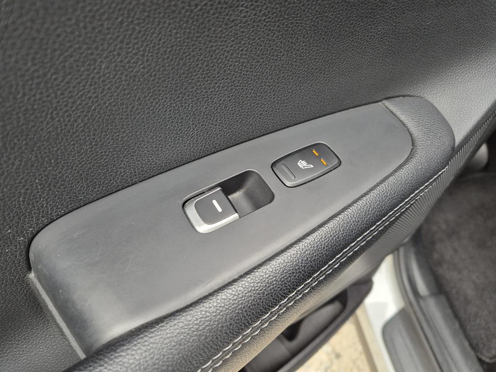 KIA Sorento 2015 Plateado - Importación desde Corea - HF Imports Iquique - Foto 17