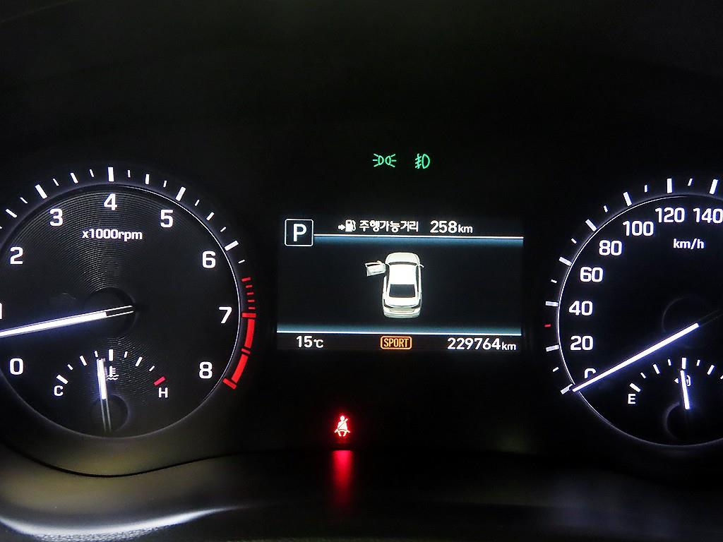 Genesis G80 - Vista 8