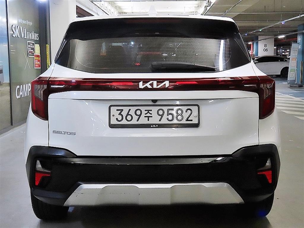 KIA Seltos - Vista 5