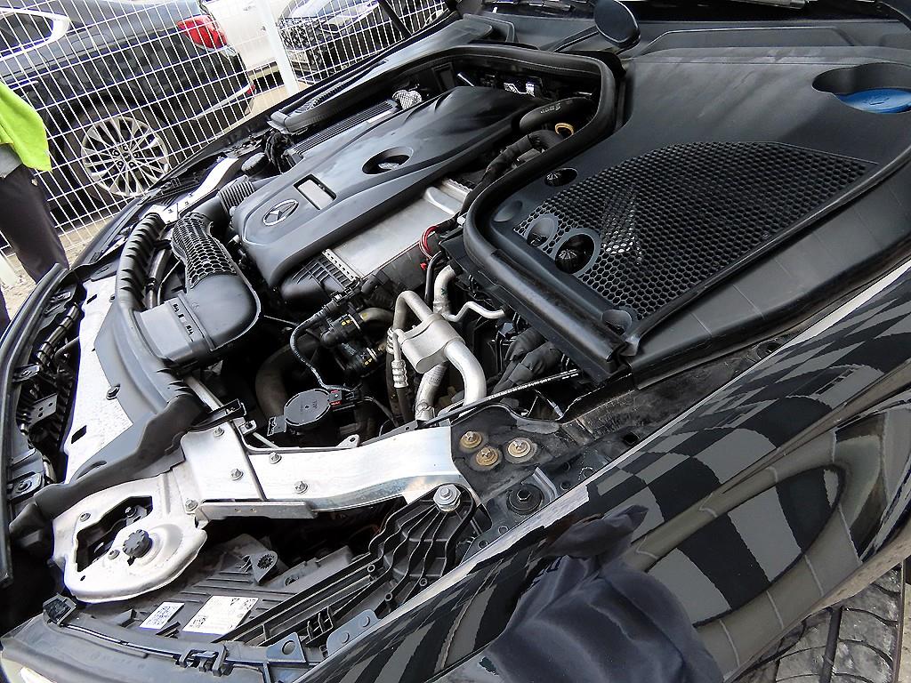 Mercedes Benz E class 2021 Negro - Importación desde Corea - HF Imports Iquique - Foto 19