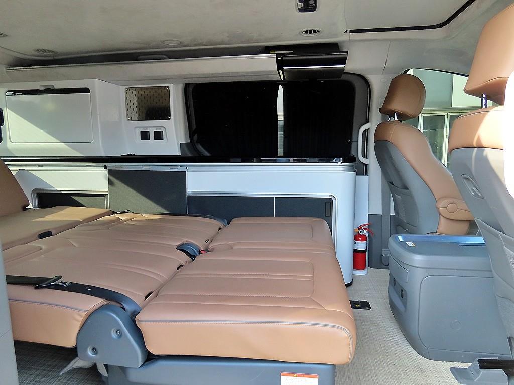 HYUNDAI Staria - Vista 12