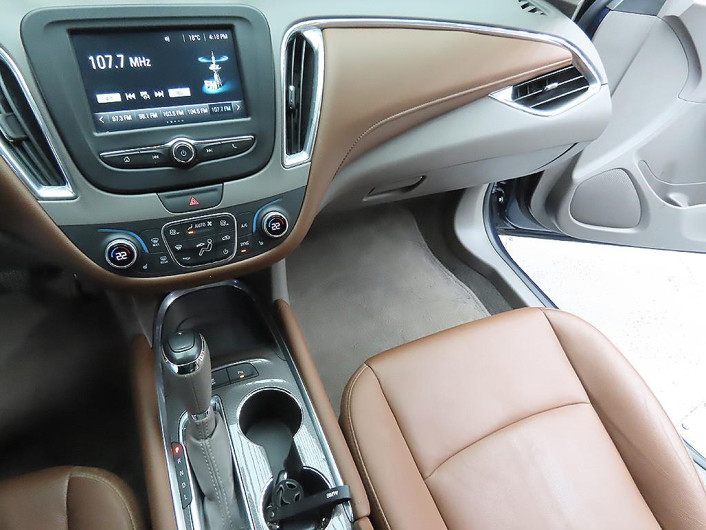 Chevrolet Malibu 2017 Azul - Importación desde Corea - HF Imports Iquique - Foto 7