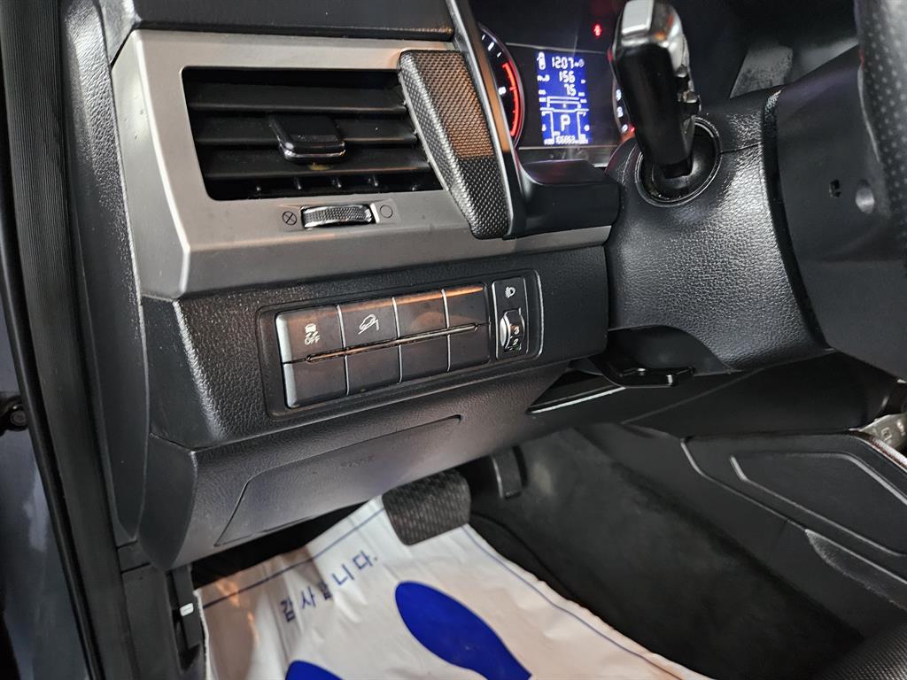 Ssangyong Rexton - Vista 12