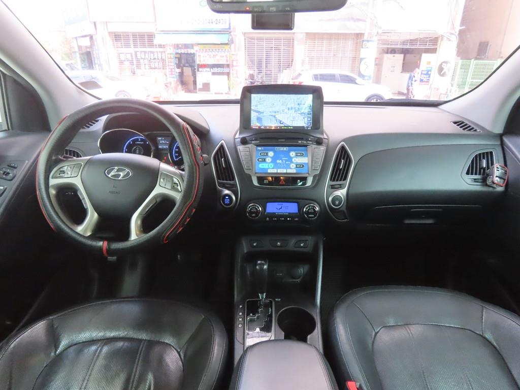 HYUNDAI Tucson - Vista 7