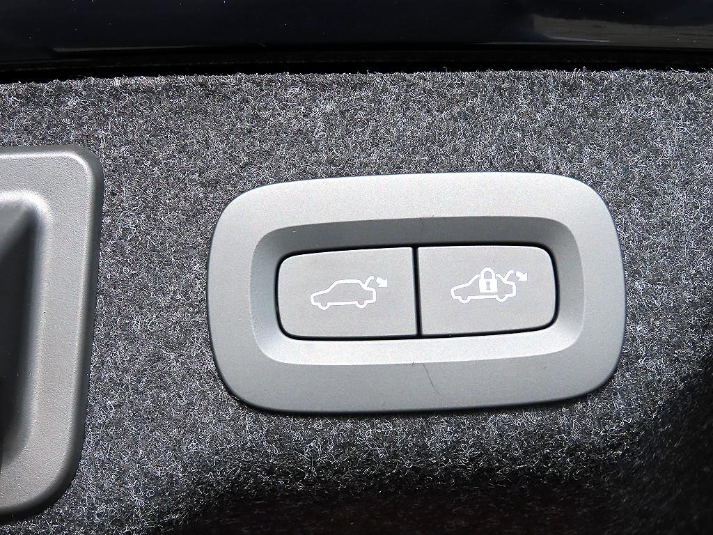 Volvo S90 2023 Negro - Importación desde Corea - HF Imports Iquique - Foto 17