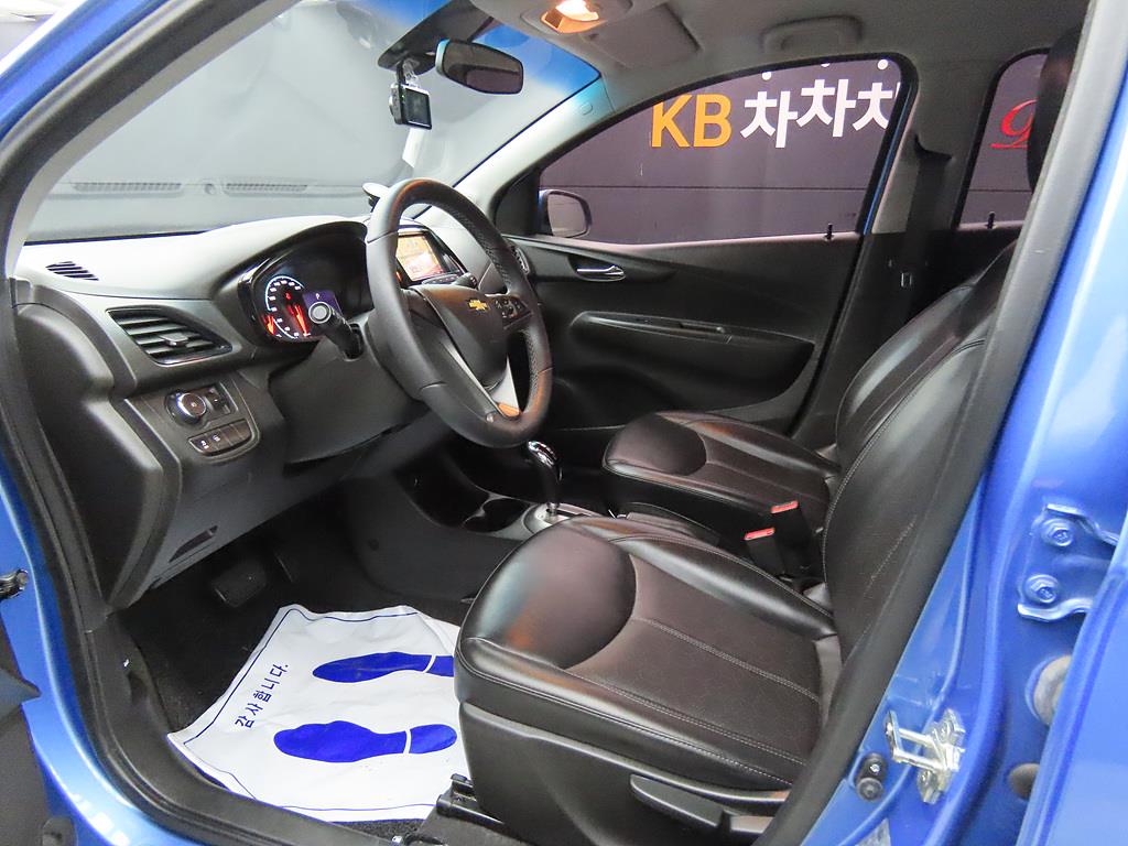 Chevrolet Spark - Vista 5