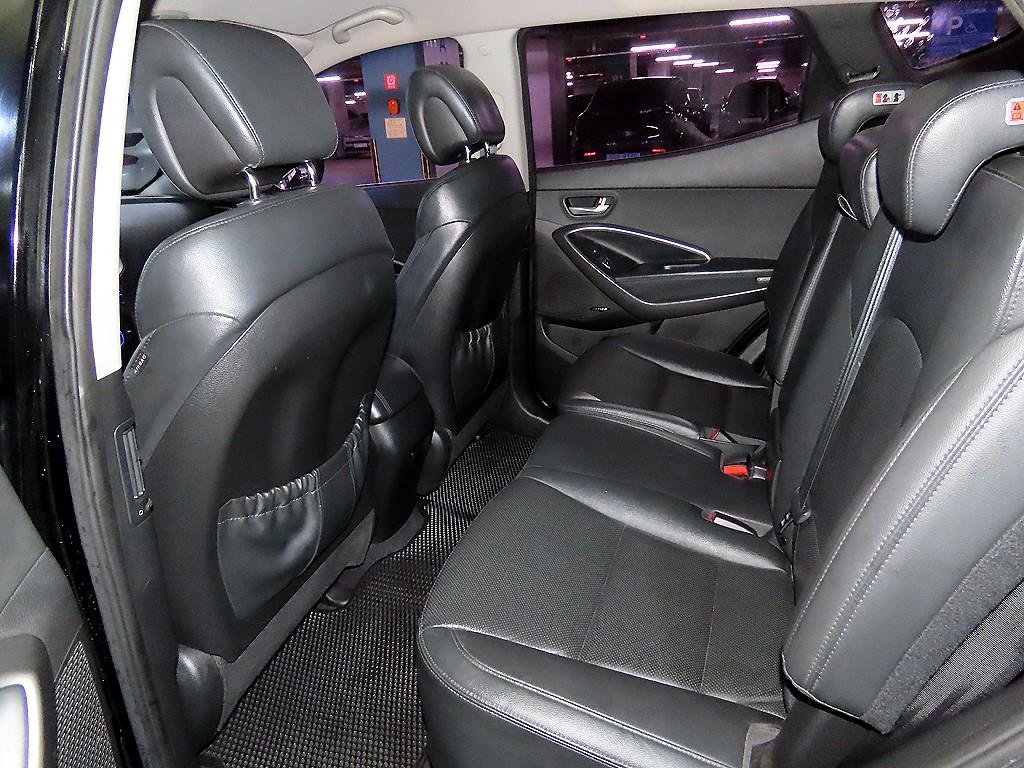 HYUNDAI Santa Fe - Vista 7