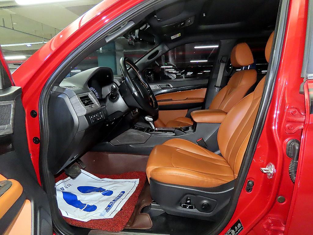 Ssangyong Rexton - Vista 6