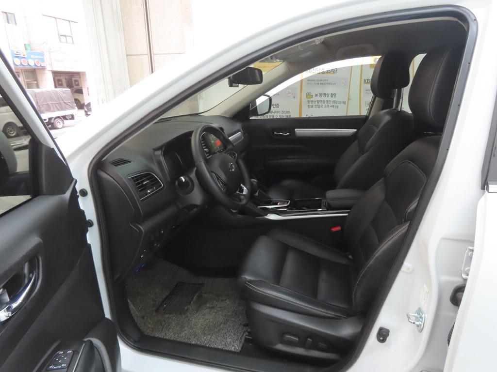 SAMSUNG QM6 - Vista 5