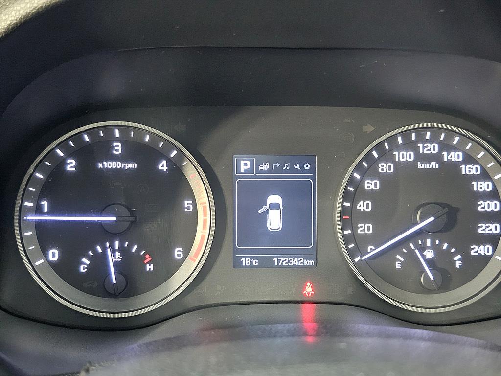 HYUNDAI Tucson - Vista 7