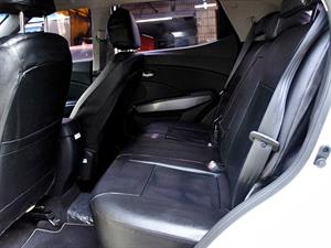 Ssangyong Tivoli - Vista 12